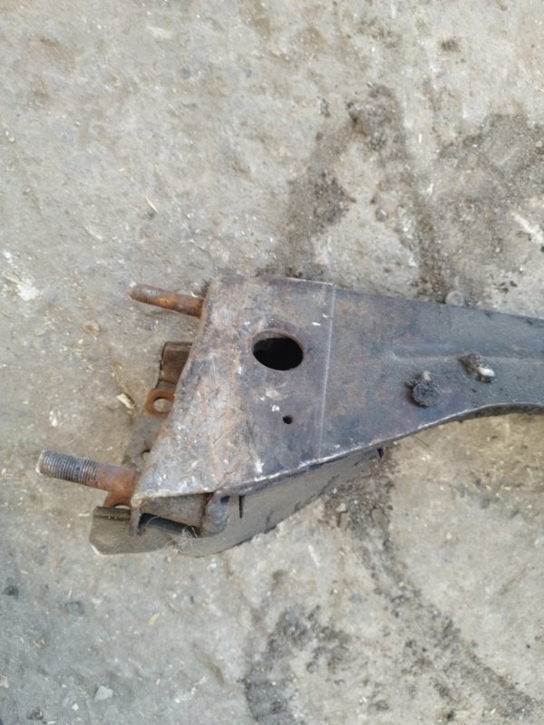 Балка подвески лада 21063 2106