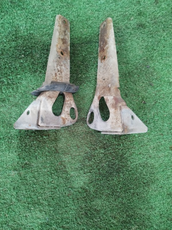 Крепление бампера лада 21063 2106