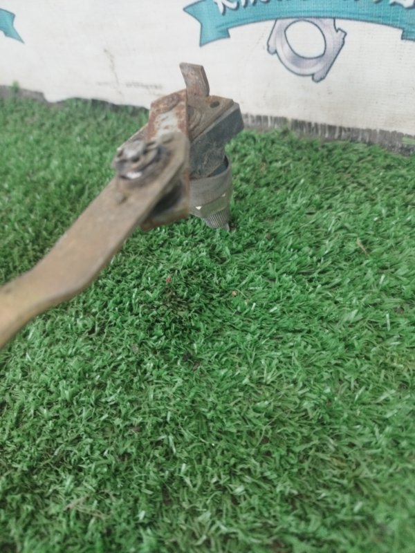 Трапеция дворников лада 21063 2106