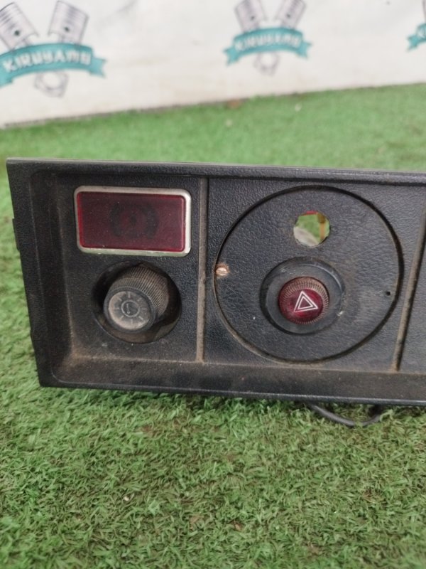 Накладка на торпедо лада 21063 2106