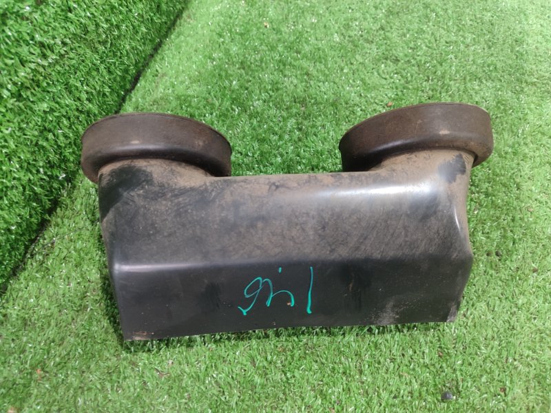 Дефлектор воздушный лада 21063 2106