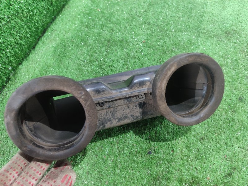 Дефлектор воздушный лада 21063 2106