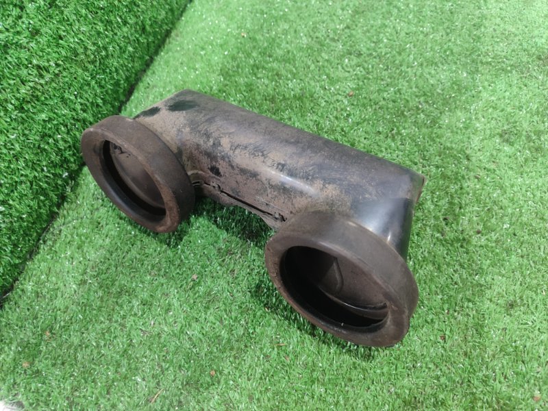 Дефлектор воздушный лада 21063 2106