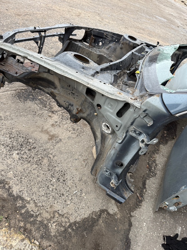 Кузов Toyota CORONA 1995 седан