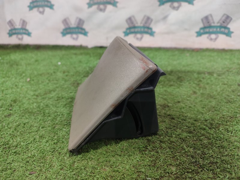 Пепельница лада калина 2007 11193