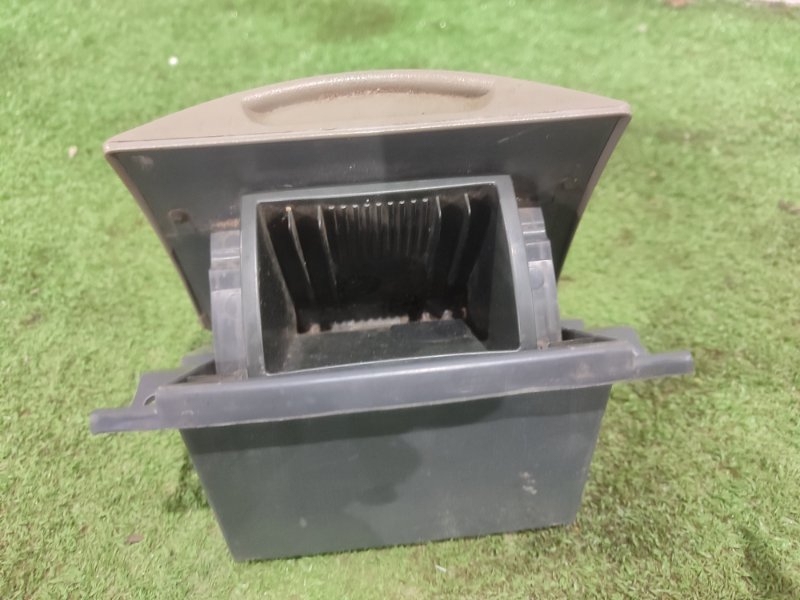 Пепельница лада калина 2007 11193