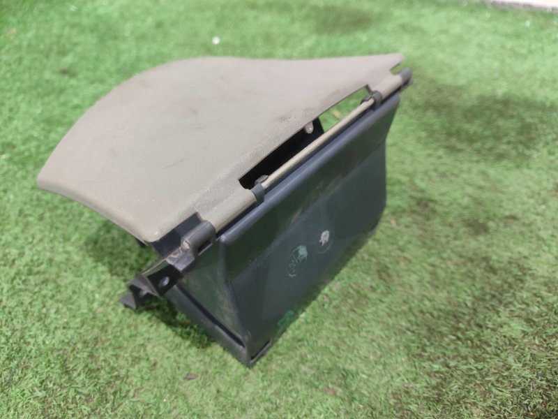 Пепельница лада калина 2007 11193