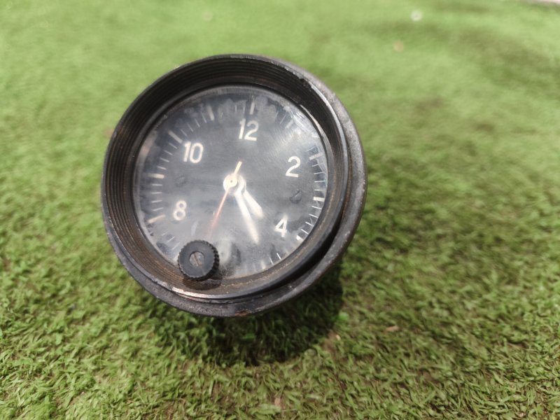 Часы лада 21063 2106