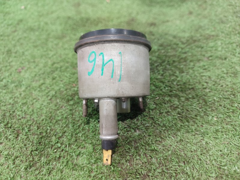 Часы лада 21063 2106