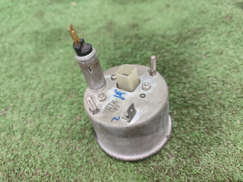 Часы лада 21063 2106