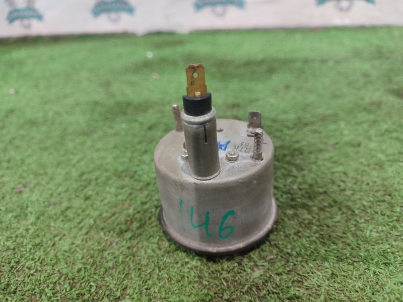 Часы лада 21063 2106