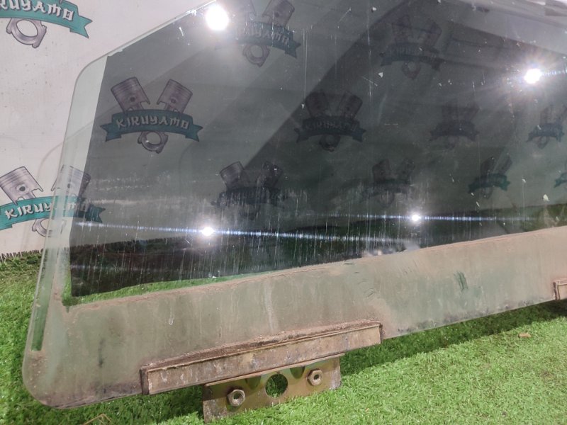 Стекло двери лада калина 2007 11193