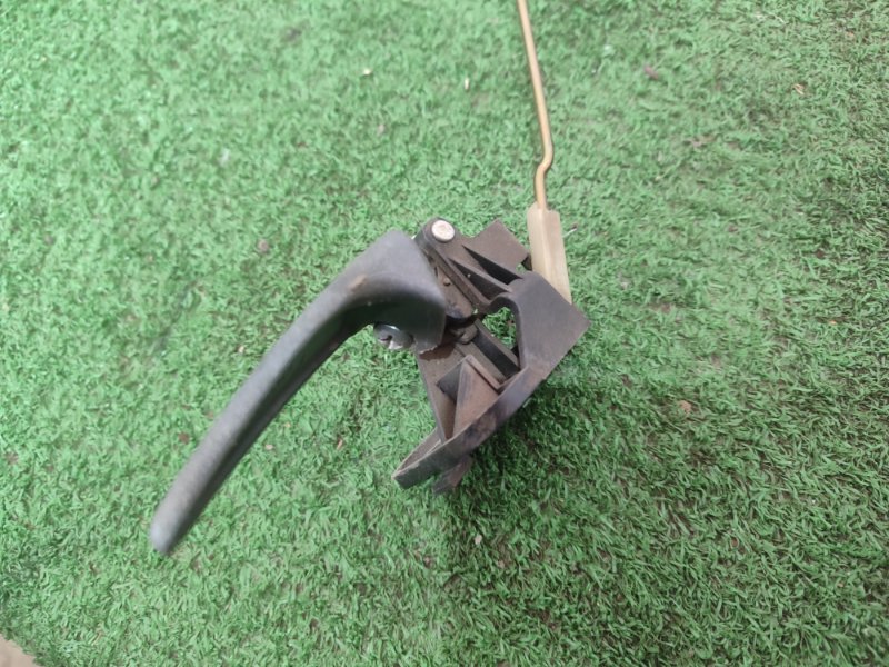 Замок боковой двери лада калина 2007 11193