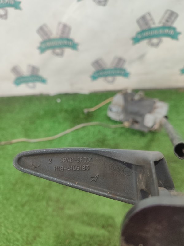 Замок боковой двери лада калина 2007 11193