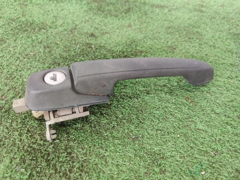 Ручка двери внешняя лада калина 2007 11193