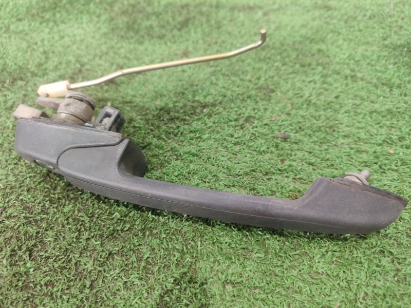 Ручка двери внешняя лада калина 2007 11193