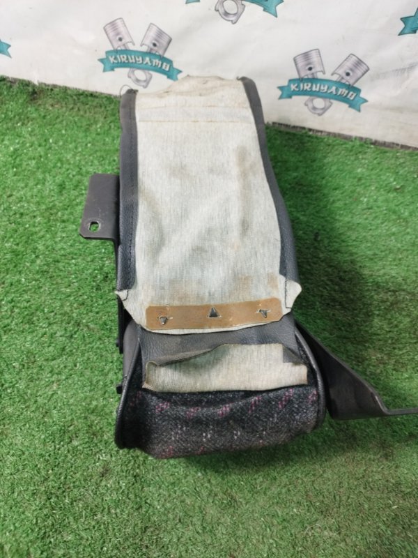 Подлокотник лада 2106 1997 2106