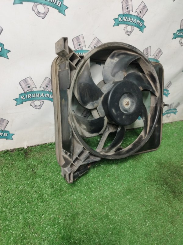 Вентилятор охлаждения радиатора Opel Omega