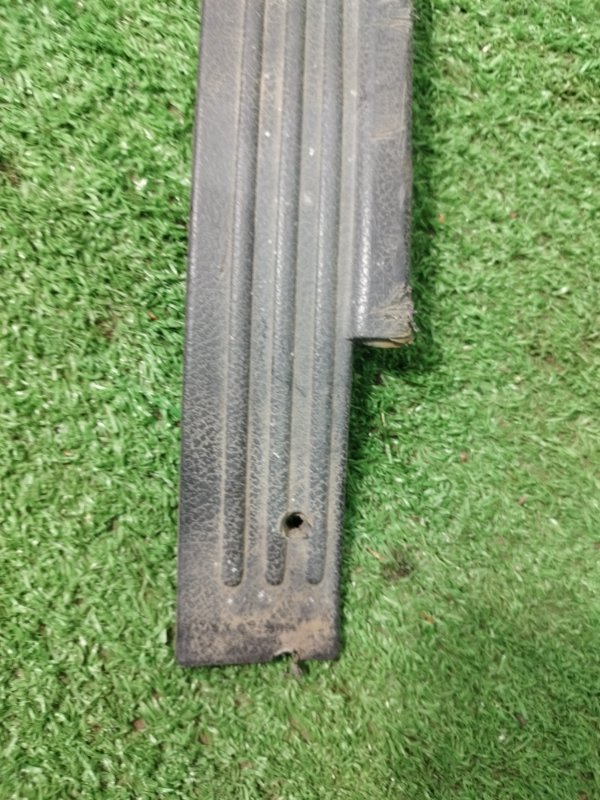 Накладка на порог салона лада 2109 1988 хэтчбек