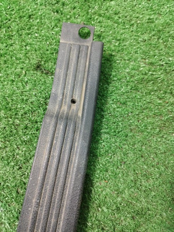 Накладка на порог салона лада 2109 1988 хэтчбек