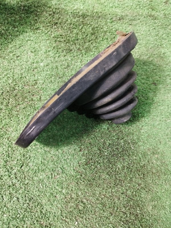 Кожух кулисы КПП лада 2106 1997 2106