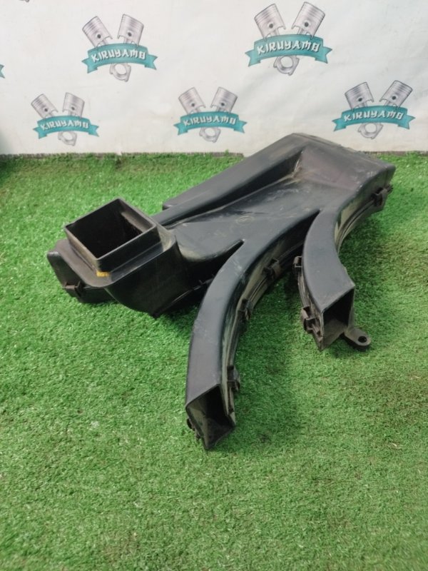 Воздуховод салона лада 21102 2001 2110