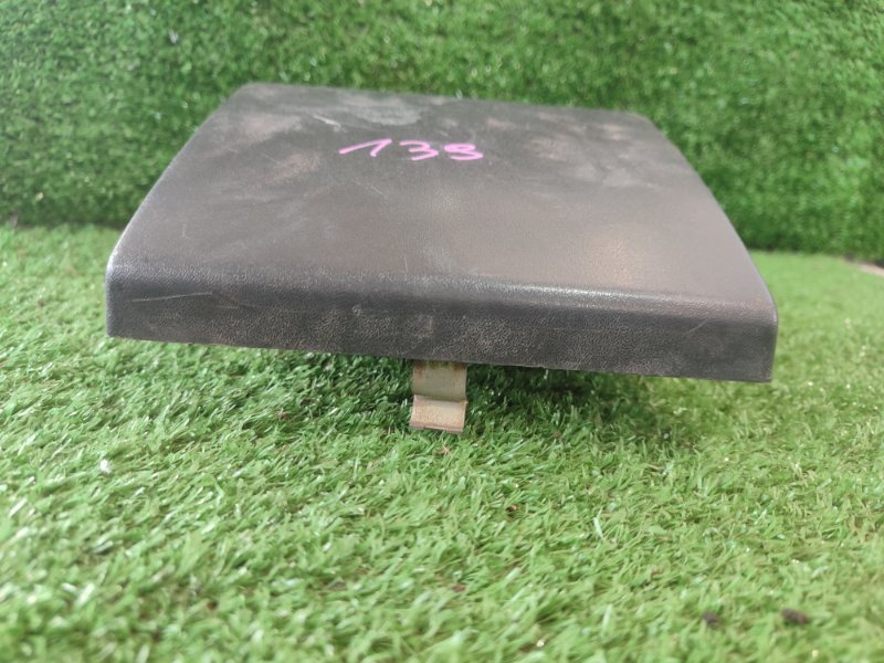 Крышка блока предохранителей лада 21102 2001 2110