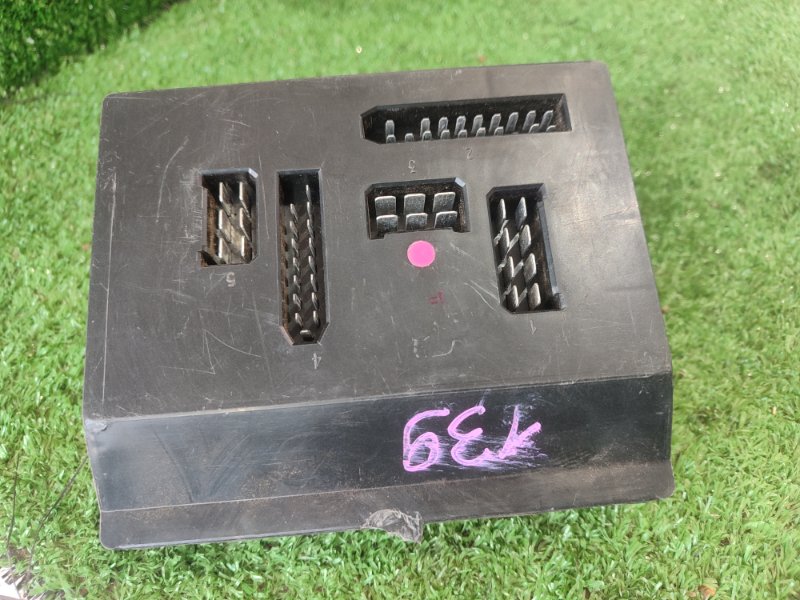 Блок предохранителей лада 21102 2001 2110