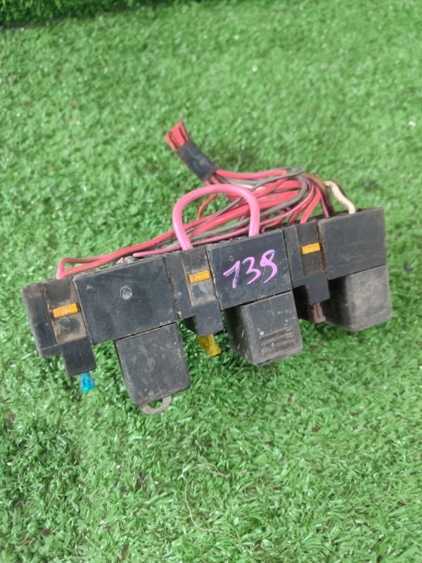 Блок предохранителей лада 21102 2001 2110