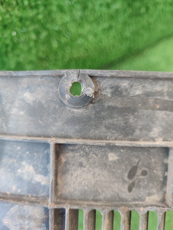 Накладка в салоне лада 21102 2001 2110