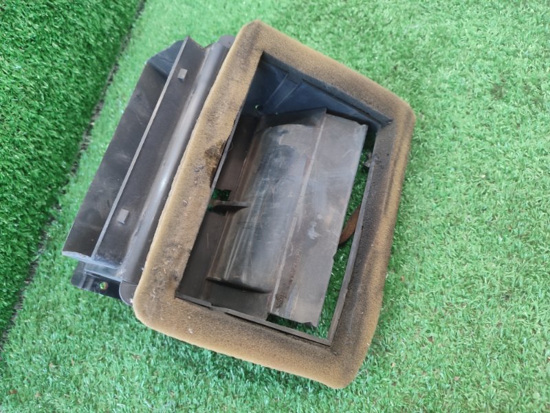 Воздуховод салона лада 21102 2001 2110