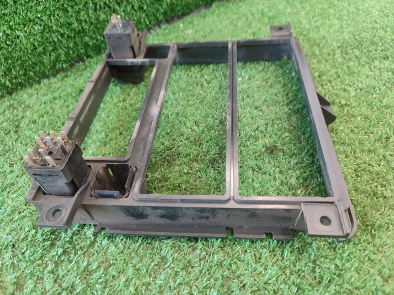 Накладка в салоне лада 21102 2001 2110