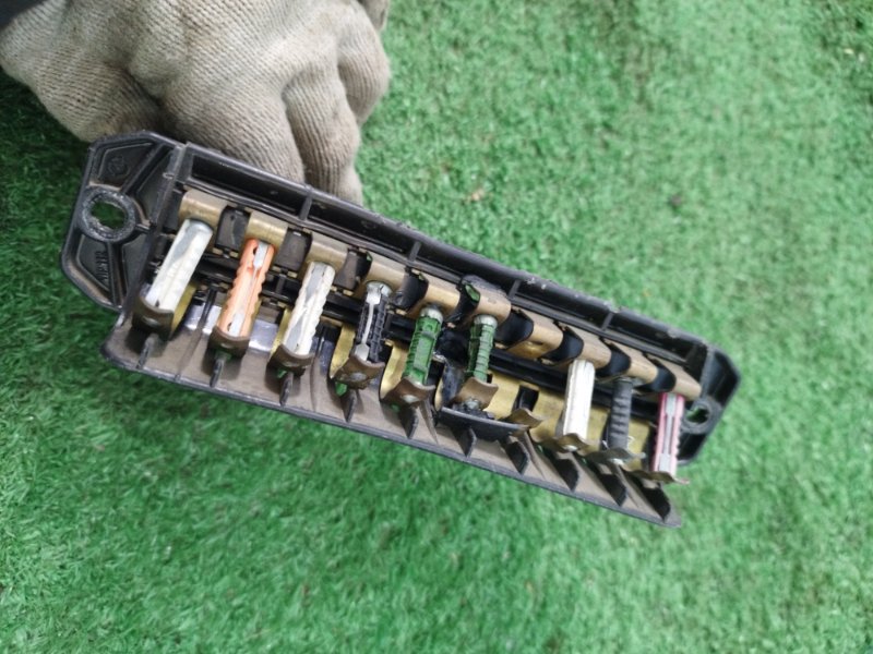 Блок предохранителей лада 2106 1997 2106