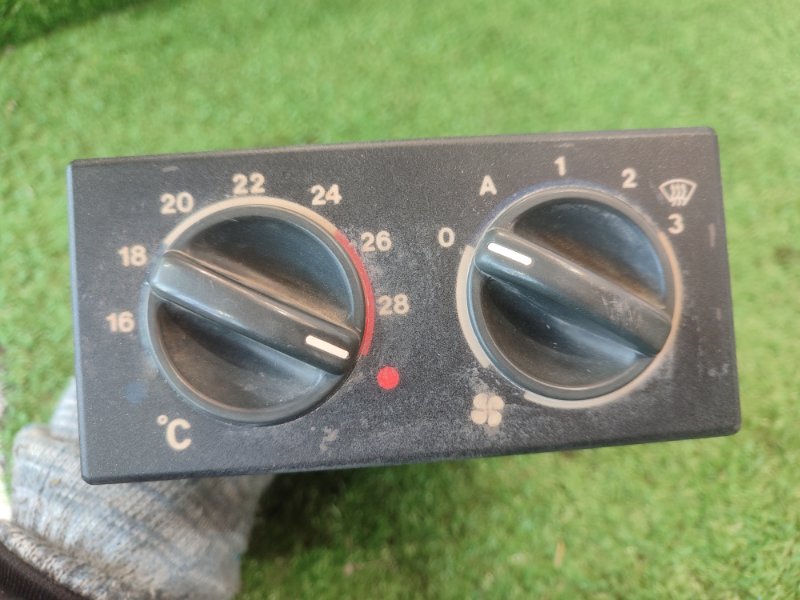 Блок управления климат-контролем лада 21102 2001 2110