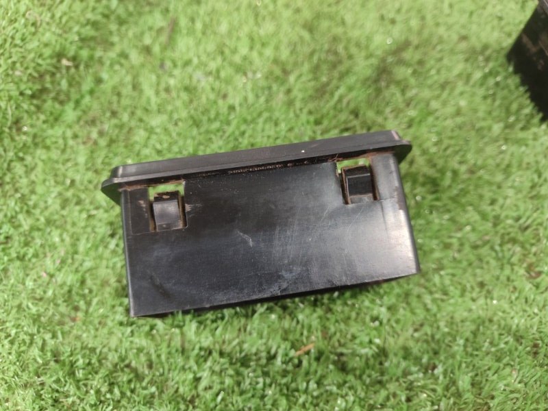 Дефлектор воздушный лада 21053 1997 2105