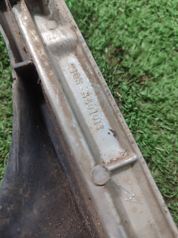 Решетка радиатора лада 2106 1997 2106