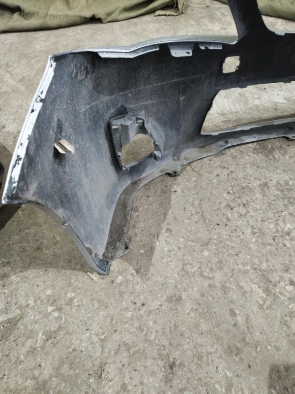 Бампер Toyota Corolla E150