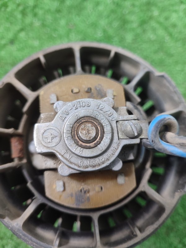 Мотор печки лада 21102 2001 2110