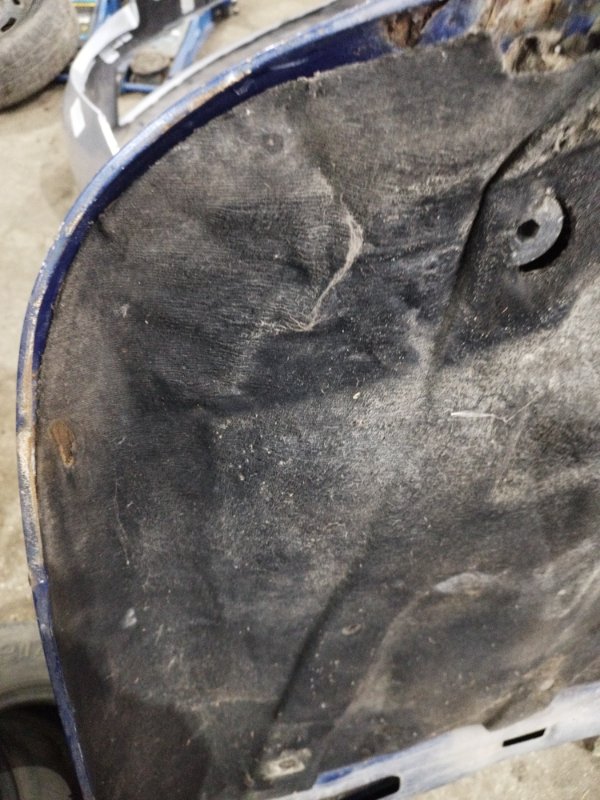 Капот лада 21102 2001 2110