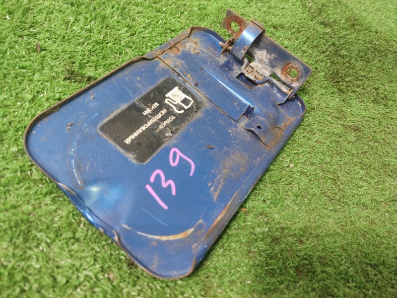 Лючок топливного бака лада 21102 2001 2110