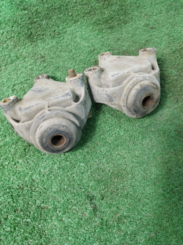 Крепление рычага подвески лада 21093 1994 2109