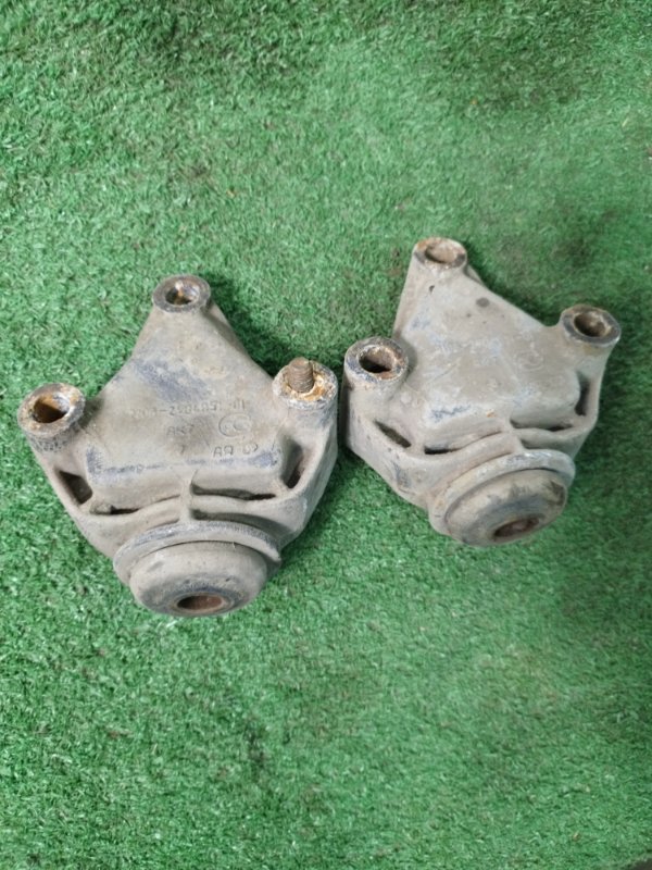 Крепление рычага подвески лада 21093 1994 2109