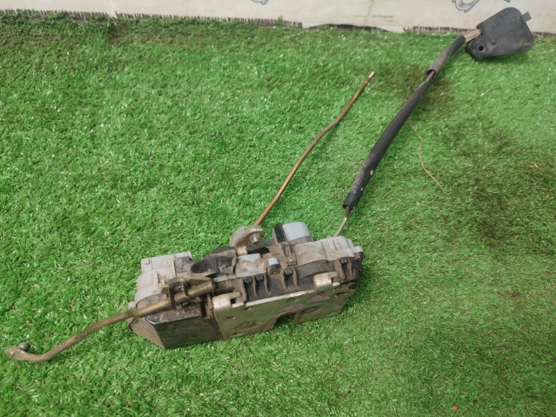 Замок боковой двери лада калина 2007 11193