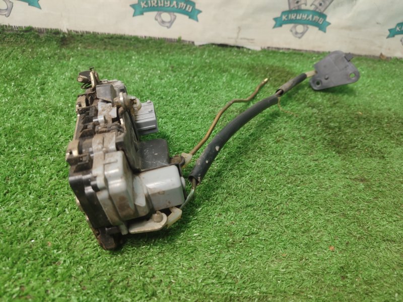 Замок боковой двери лада калина 2007 11193