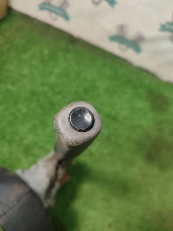 Рычаг стояночного тормоза лада 21093 1994 2109