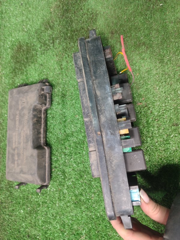 Блок предохранителей лада 21093 1994 2109