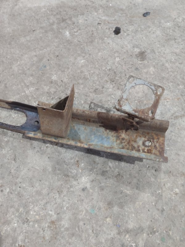 Усилитель бампера ГАЗ Соболь 2217 1999 2217