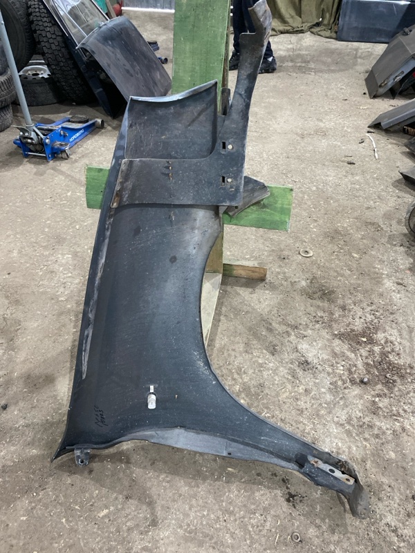 Крыло лада калина 2007 11193