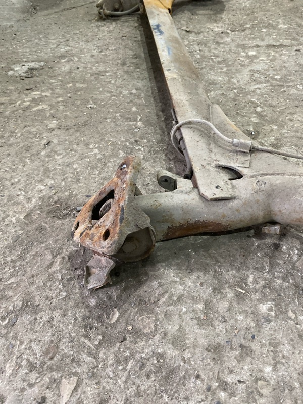 Балка подвески лада 21093 1994 2109