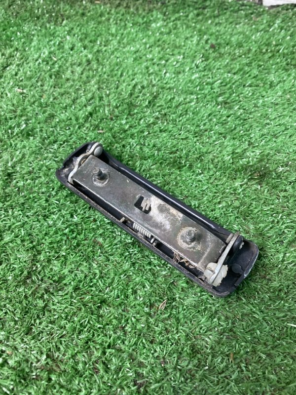 Ручка двери внешняя лада 21102 2001 2110